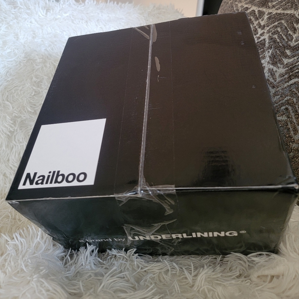 Complete Nailboo Dip Powder Kit NIB, Sealed 8 colors
